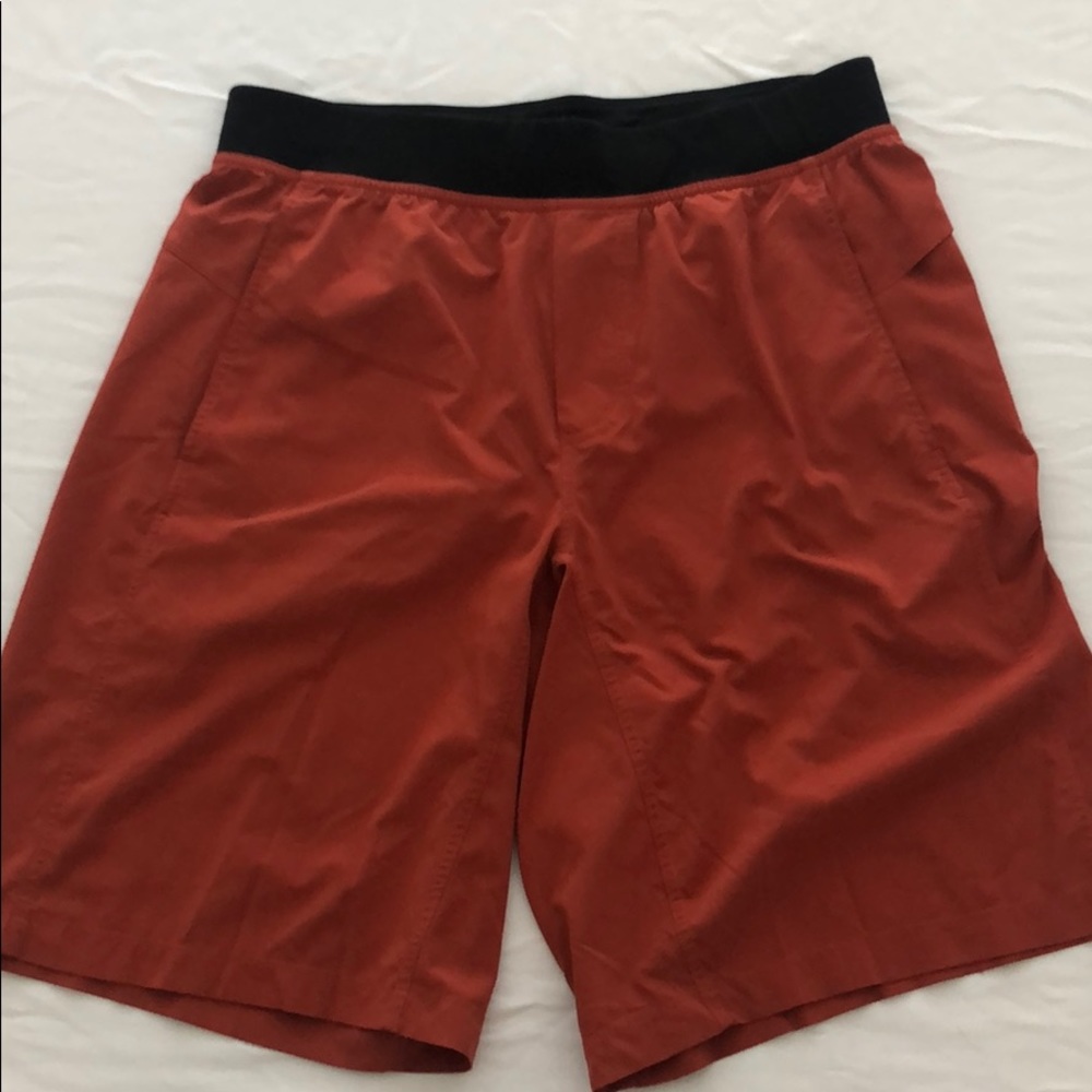 Men’s Lululemon shorts